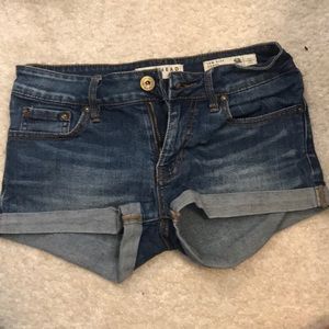 Bullhead Jean shorts
